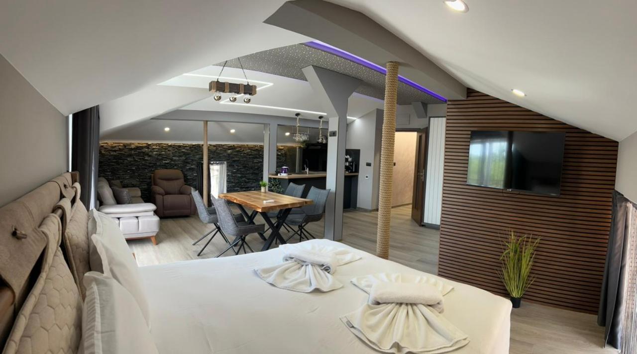 Guest House Sg-Brothers Obzor Exteriér fotografie