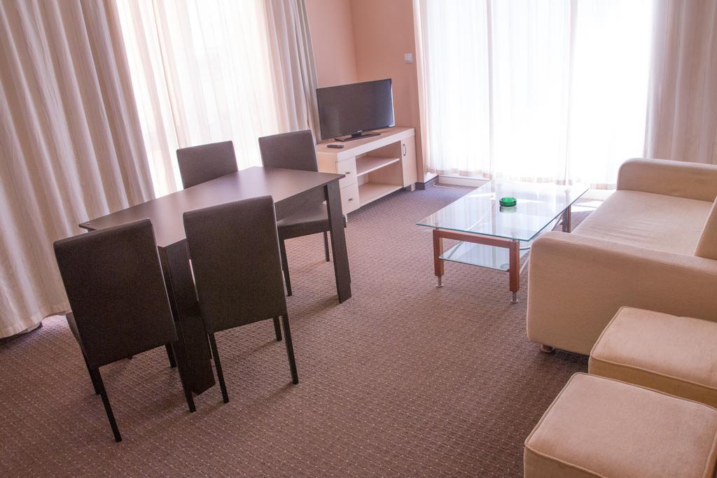 Guest House Sg-Brothers Obzor Exteriér fotografie