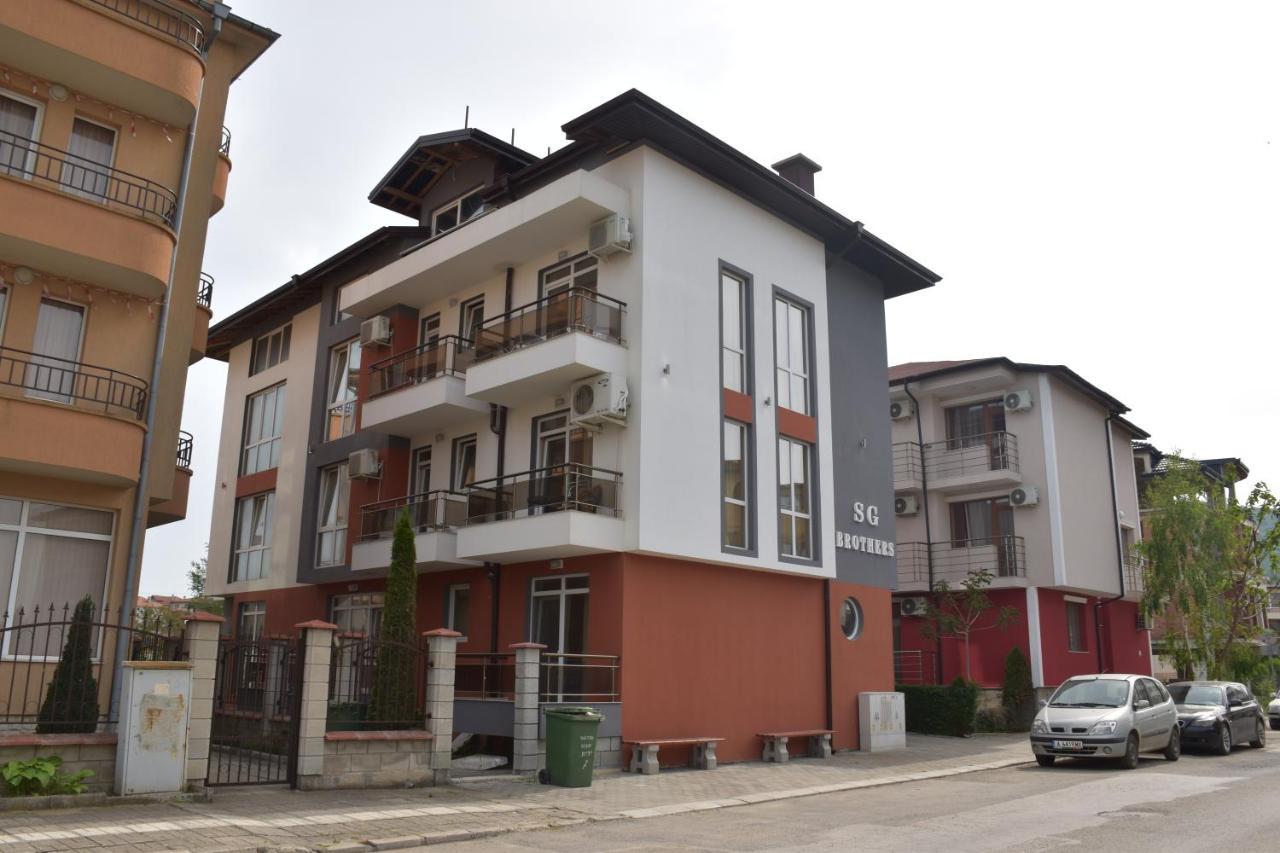 Guest House Sg-Brothers Obzor Exteriér fotografie